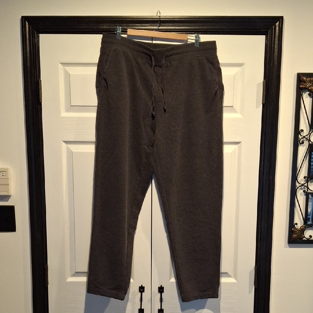 32 Degrees Men's Dark Gray Sweatpants